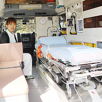 乗務員は有資格者です